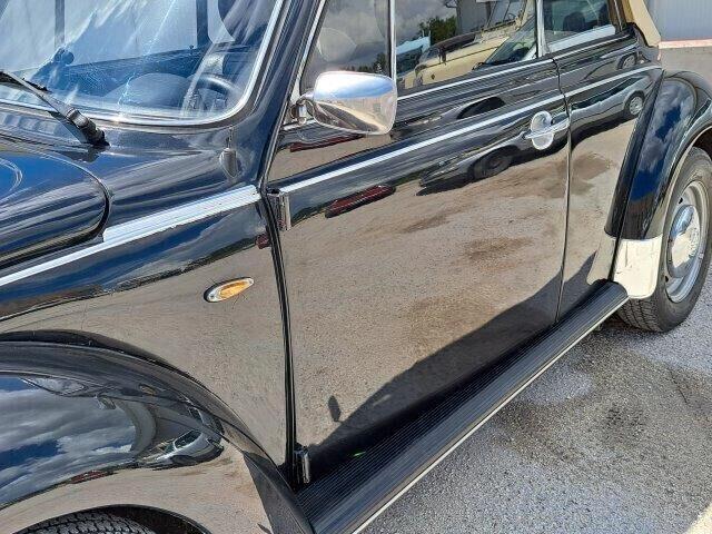 Volkswagen MAGGIOLONE 1.303 CABRIO KARMANN 15D111 - 1979