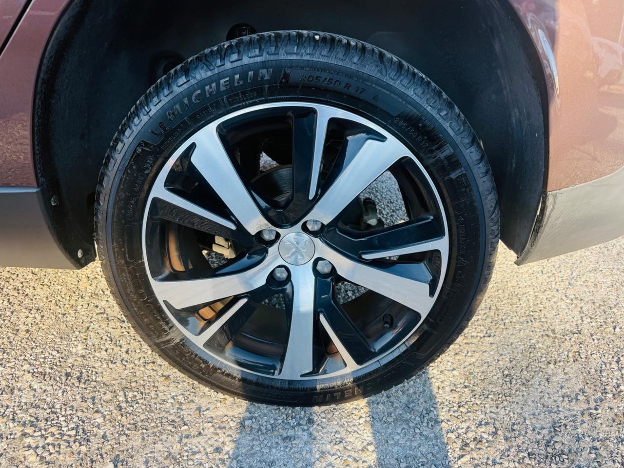 Peugeot 2008 1.6 e-HDi 115 CV Stop&Start Allure