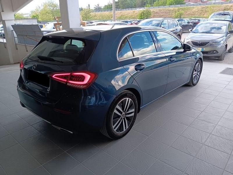 Mercedes-Benz Classe A - W177 2018 Diesel A 180 d Sport auto