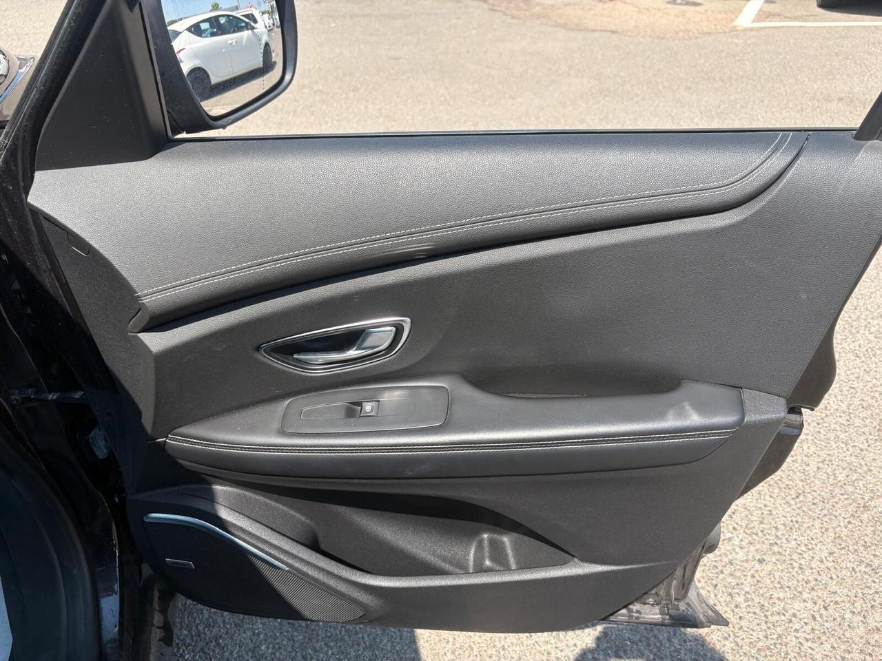 Renault Scenic Scénic Blue dCi 150 CV Initiale Paris