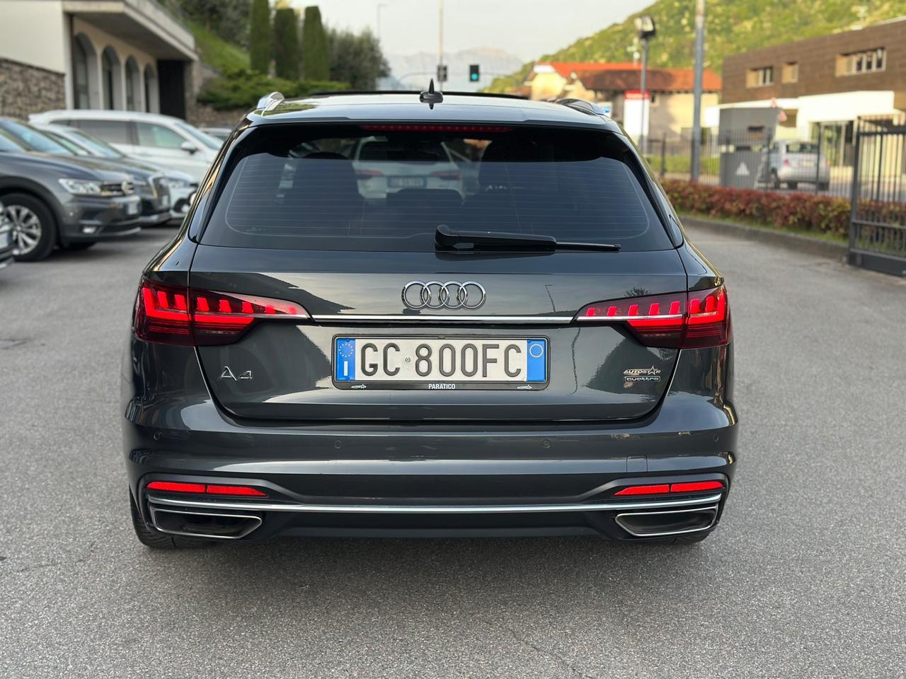 Audi A4 Avant 40 TDI quattro S tronic Business Advanced