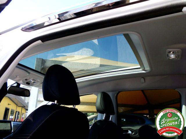 PEUGEOT 2008 BlueHDi 120 S&S Allure
