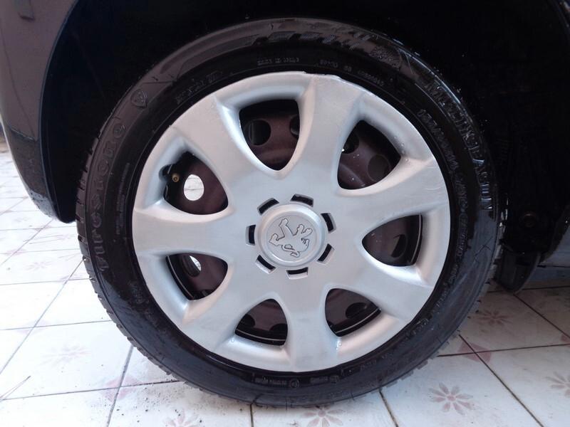 Peugeot 107 1.0 68CV 5p. Sweet Years