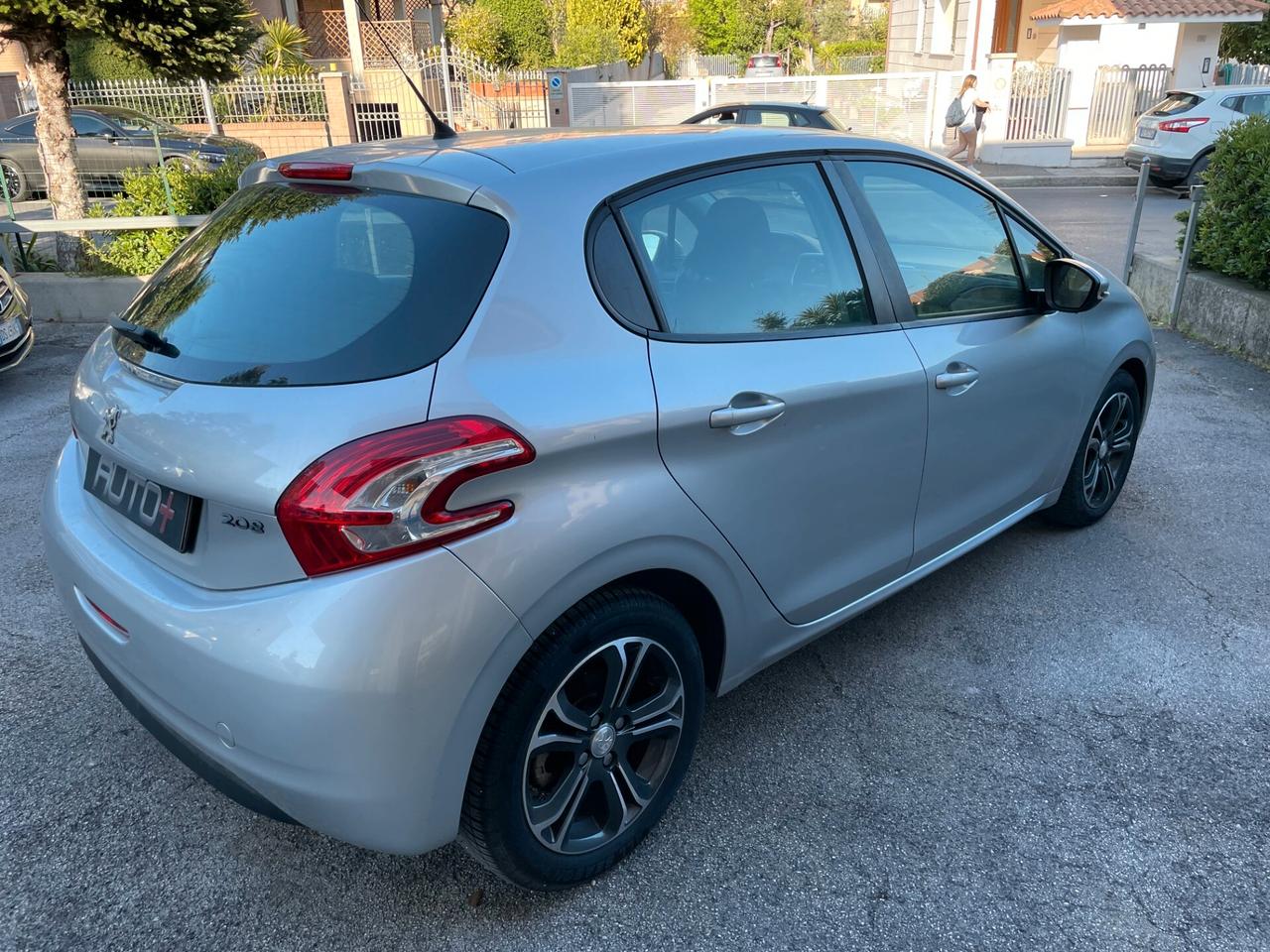 Peugeot 208 1.4 VTi 95 CV 5p. GPL Allure