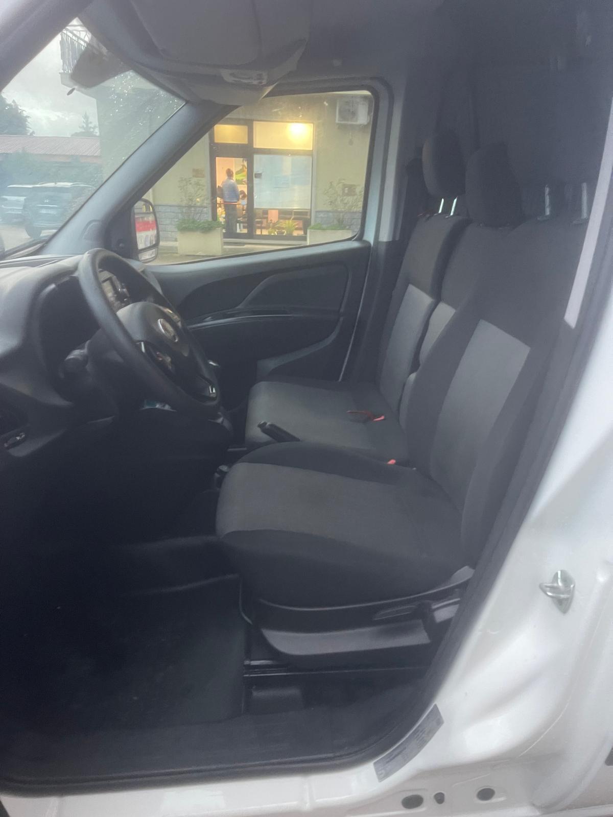 Fiat Doblo Doblò 1.6 MJT 105CV PC-TN Cargo Lamierato SX 3 Posti