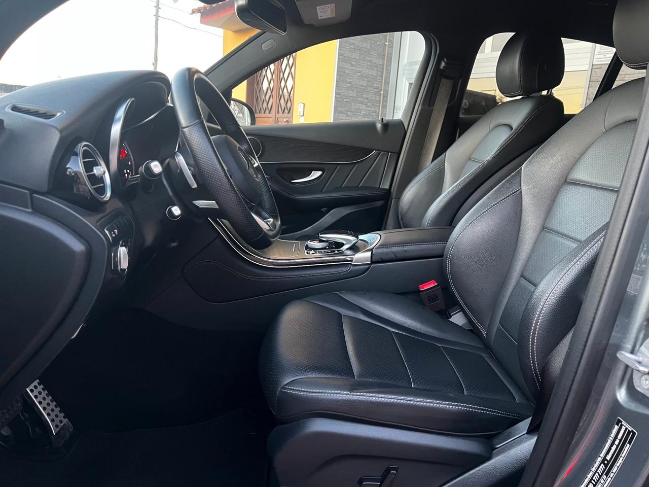 Mercedes-benz GLC Coupe 250 D 4Matic-AMG-2019