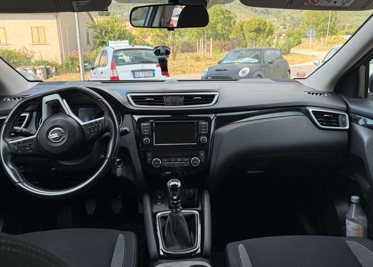 Nissan Qashqai 1.3 DIG-T 140 CV Visia