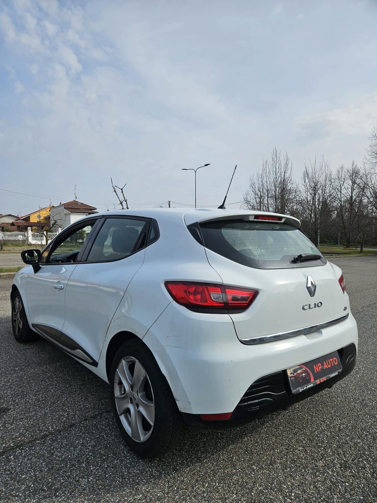 Renault Clio 1.5 dCi NEOPATENTATI