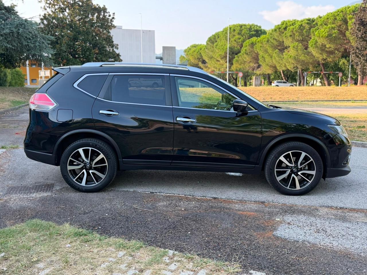 NISSAN X-TRAIL 2.0 dCi 4x4