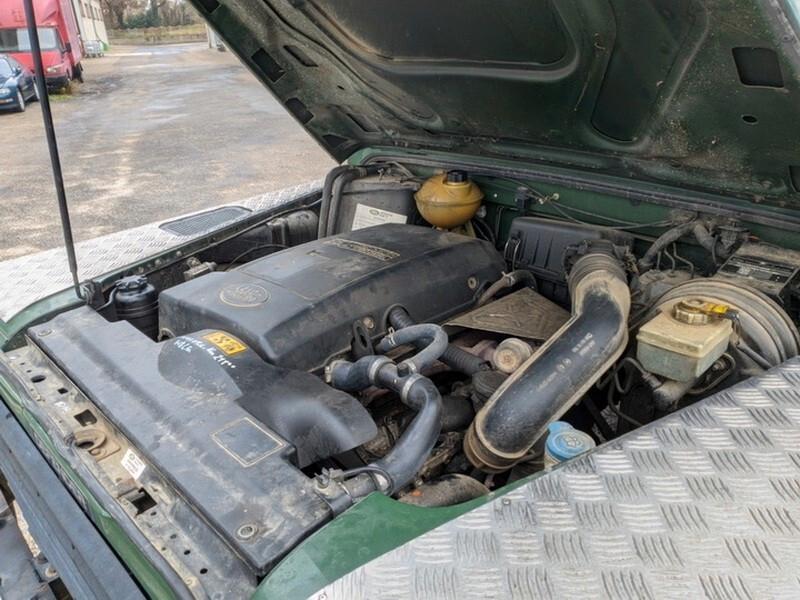 Land Rover Defender 90 2.5 Td5