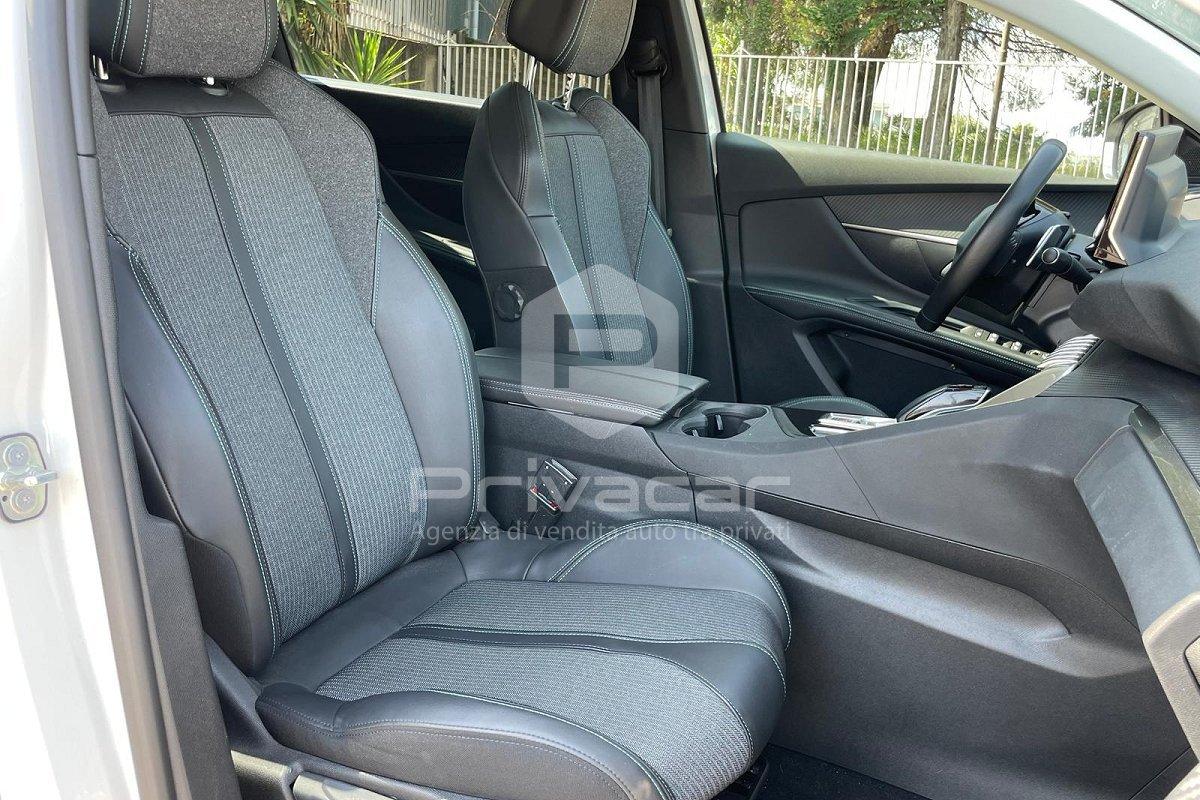 PEUGEOT 5008 BlueHDi 130 S&S EAT8 Active Pack
