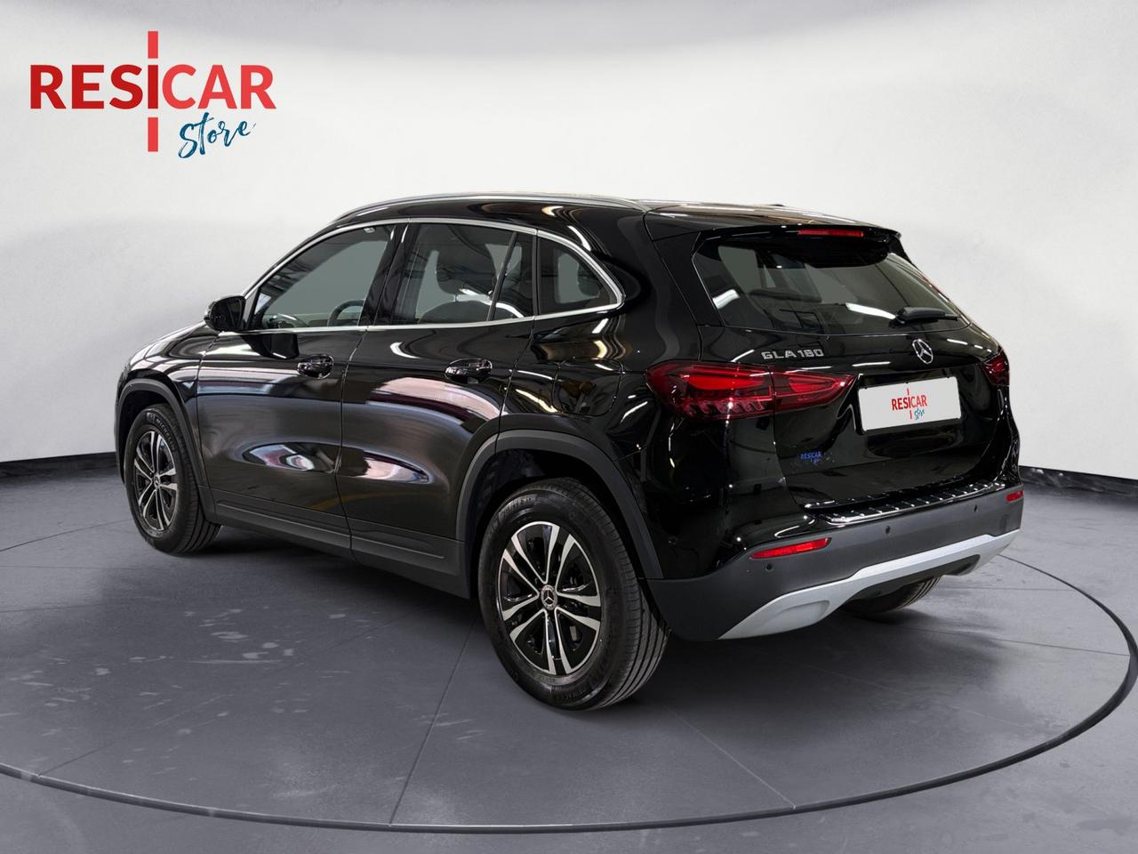 Mercedes-Benz GLA 180 Advanced auto