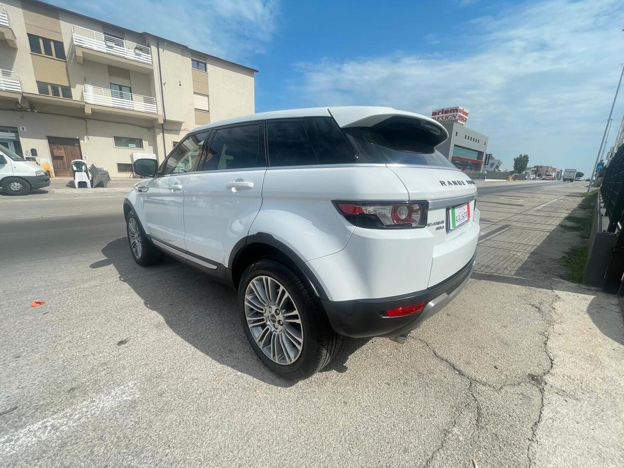 Land Rover Range Evoque 2.2 TD4 5p. Prestige