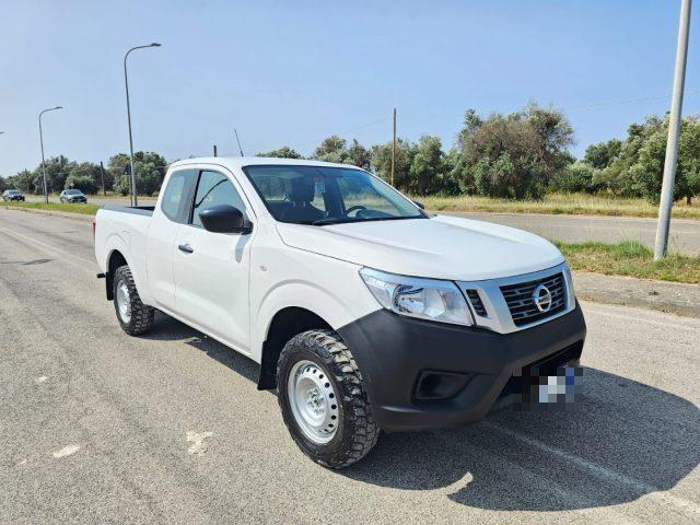 NISSAN Navara 2.3 dCi 4WD King Cab Visia CABINA ESTESA