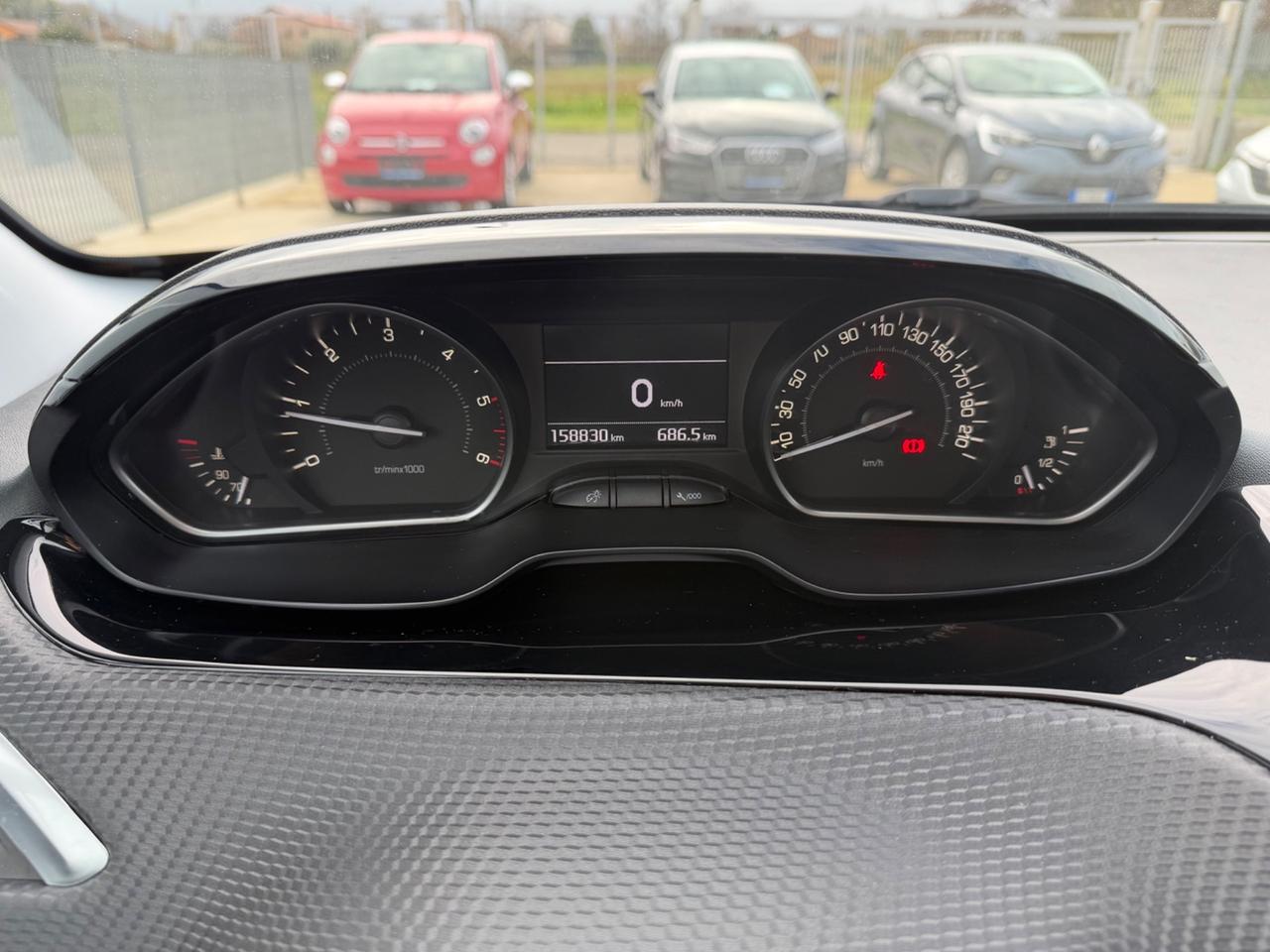 Peugeot 208 BlueHDi 100 S&S 5 porte Allure