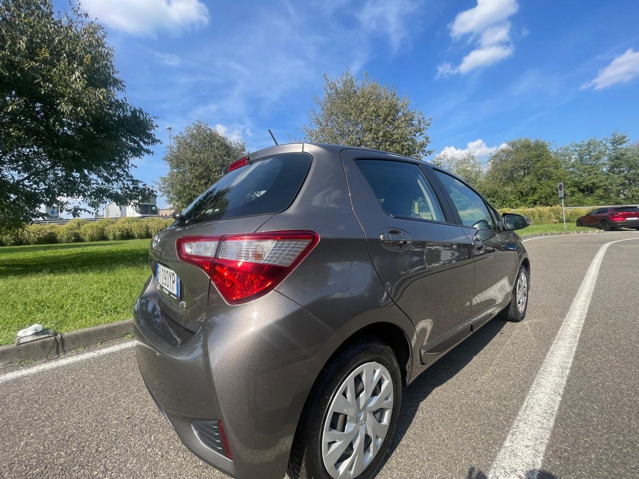 Toyota Yaris 1.0 5 porte Business