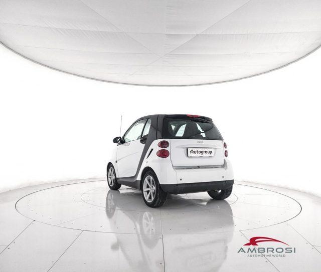 SMART ForTwo 1000 52 kW MHD coupé pulse