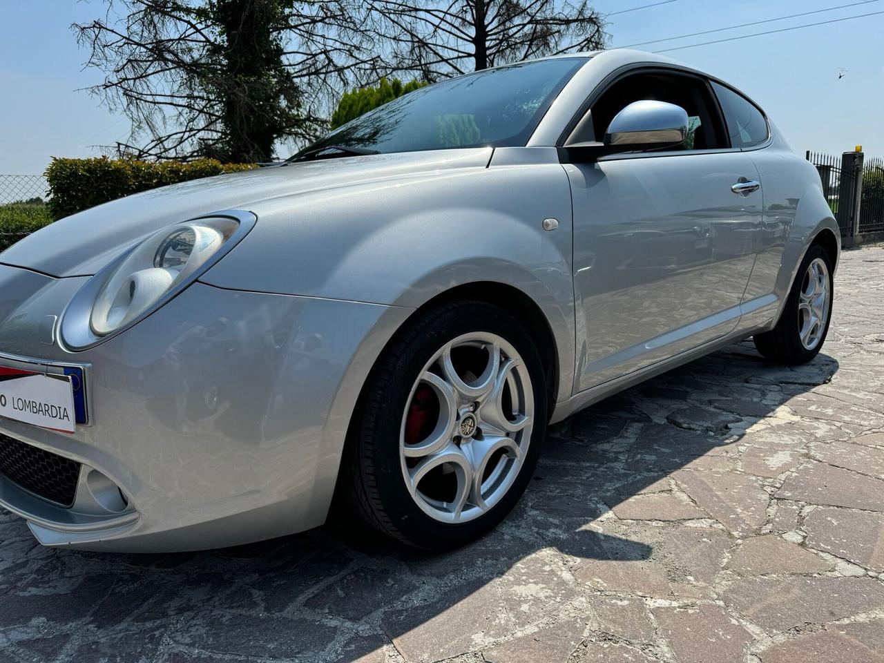 Alfa Romeo MiTo 1.6 JTDm-2 S&S Distinctive neopatentati