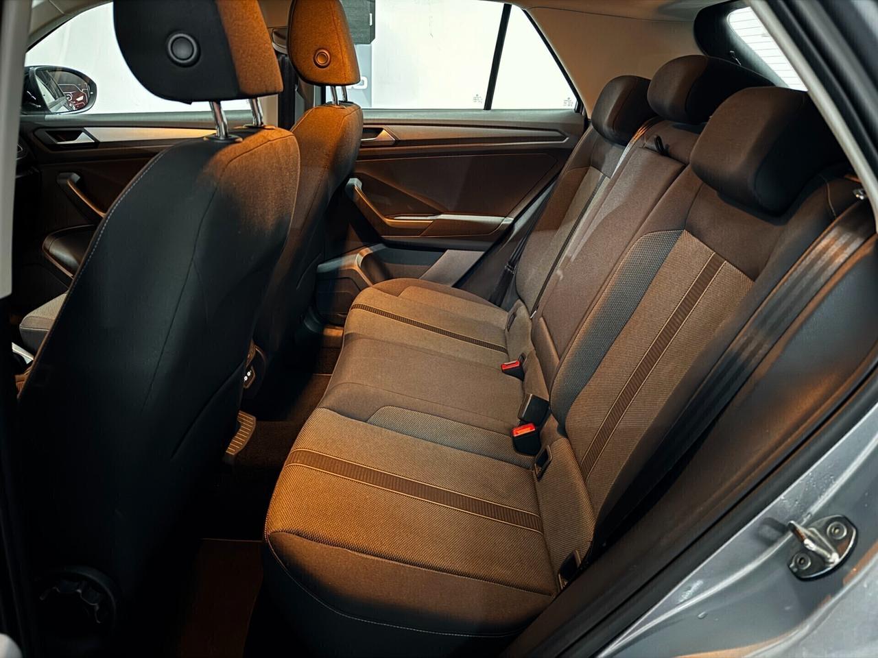 VOLKSWAGEN T-ROC 2.0 TDI 150 CV LIFE - 2022