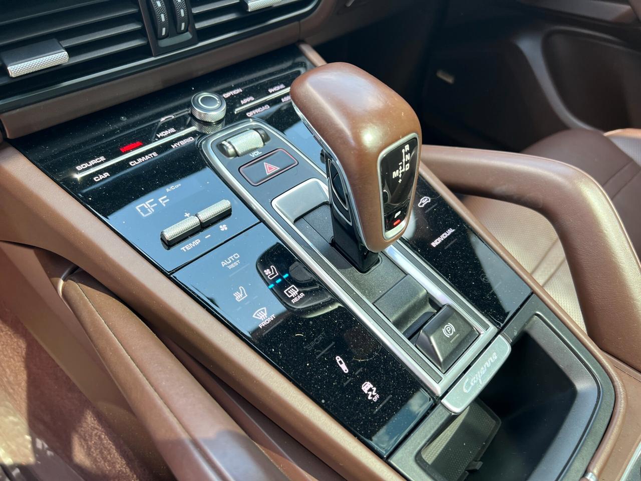Porsche Cayenne Coupe 3.0 e-hybrid 5posti Tetto Sedili ventilati 22" Pelle Bose