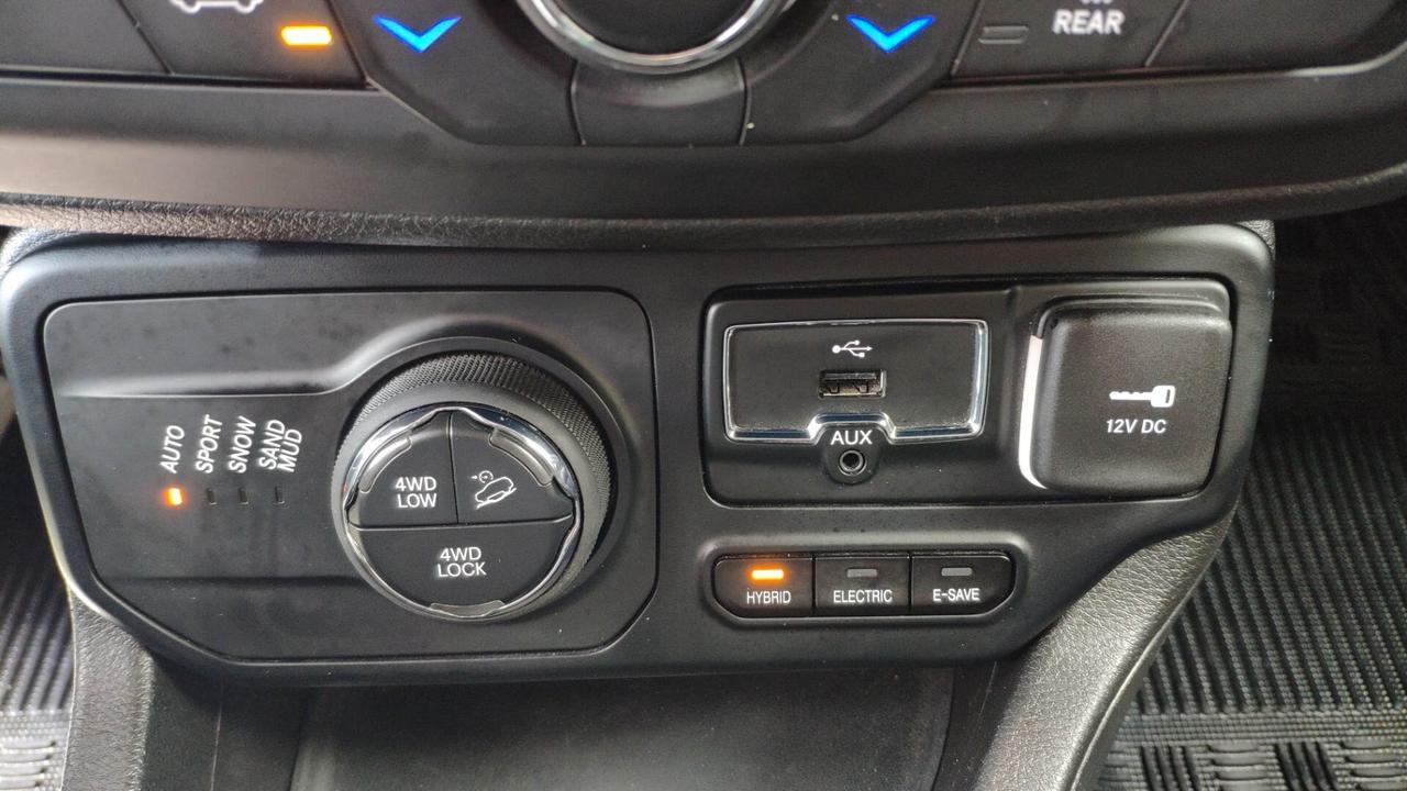 Jeep Renegade 1.3 T4 240CV PHEV 4xe AT6 S