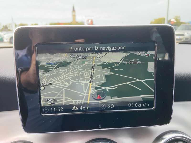Mercedes-Benz CLA Shooting Brake 220 Premium 4matic AuTo
