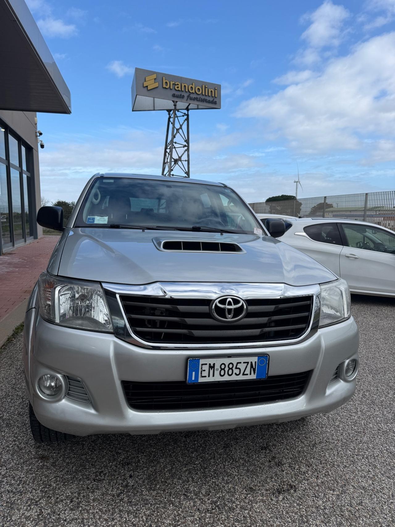 Toyota Hilux 2.5 D-4D 4WD DOPPIA CABINA my13"
