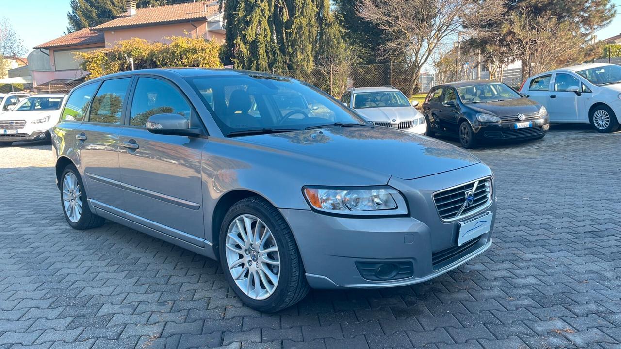 Volvo V50 2.0 D cat Summum