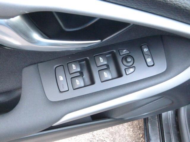 Volvo V40 D2 Inscription NEOPATENTATO