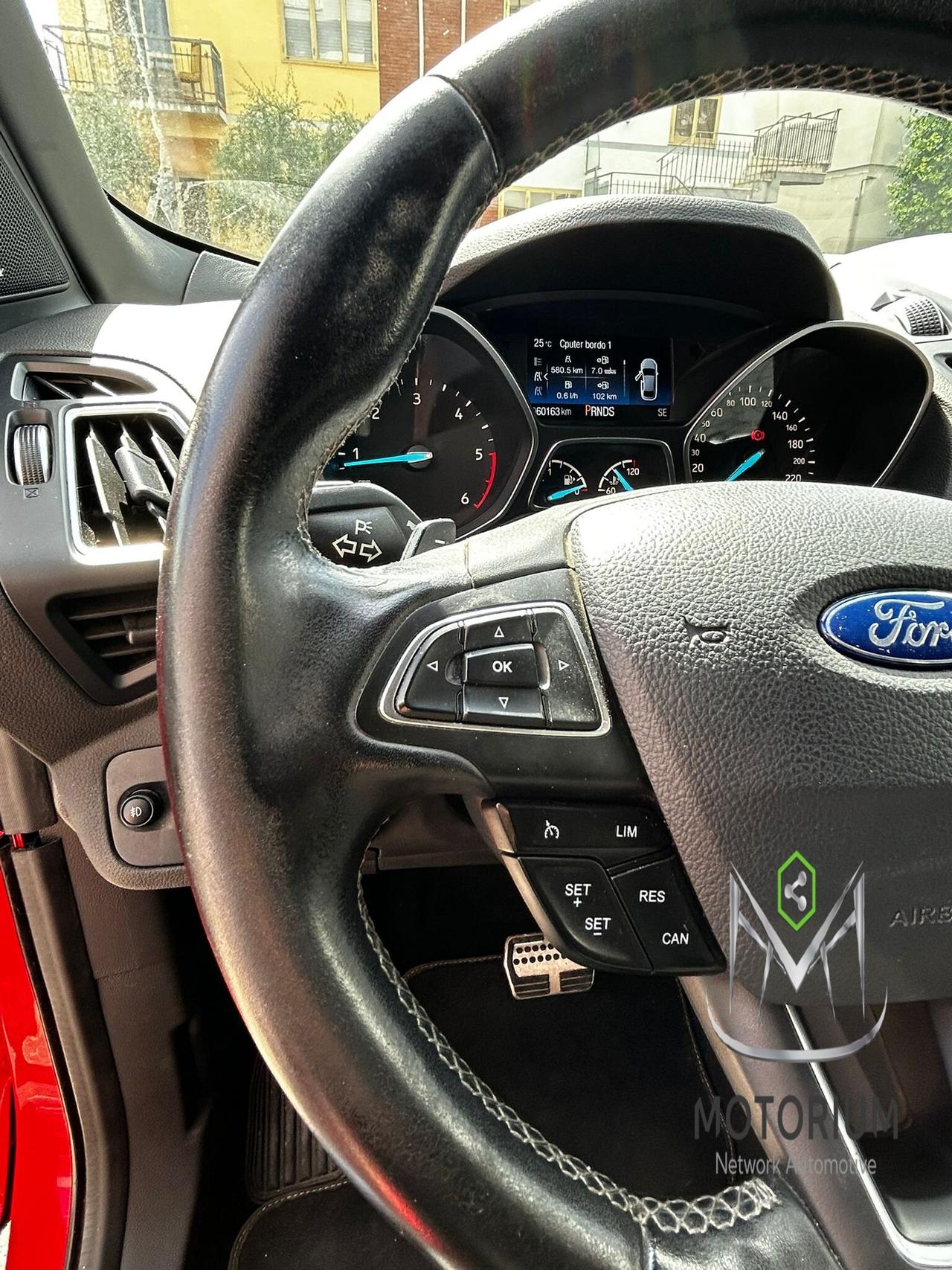 Ford Kuga ST-LINE