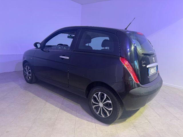 LANCIA Ypsilon 1.2 16V Platino
