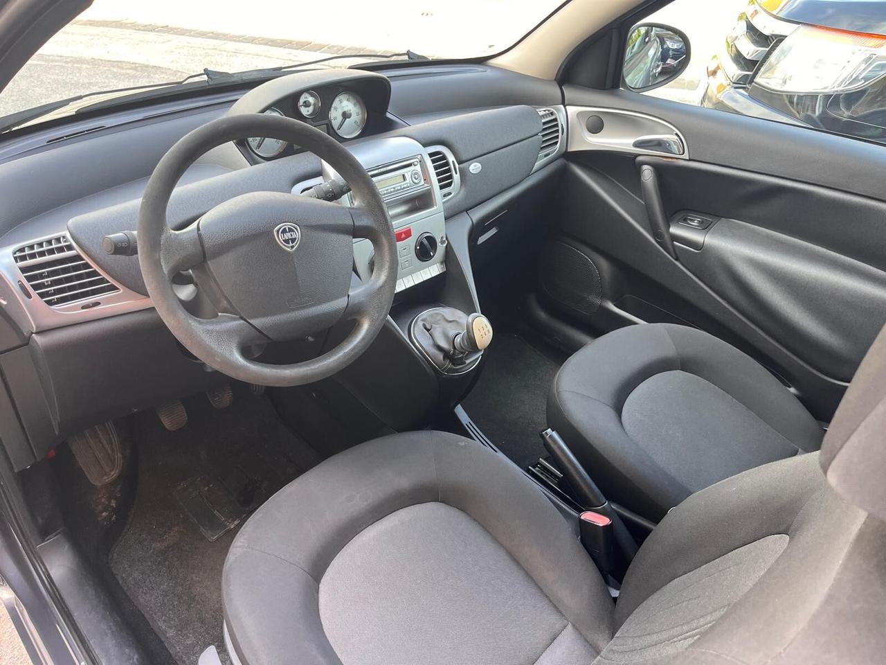 LANCIA YPSILON 1.2 68CV PLATINUM