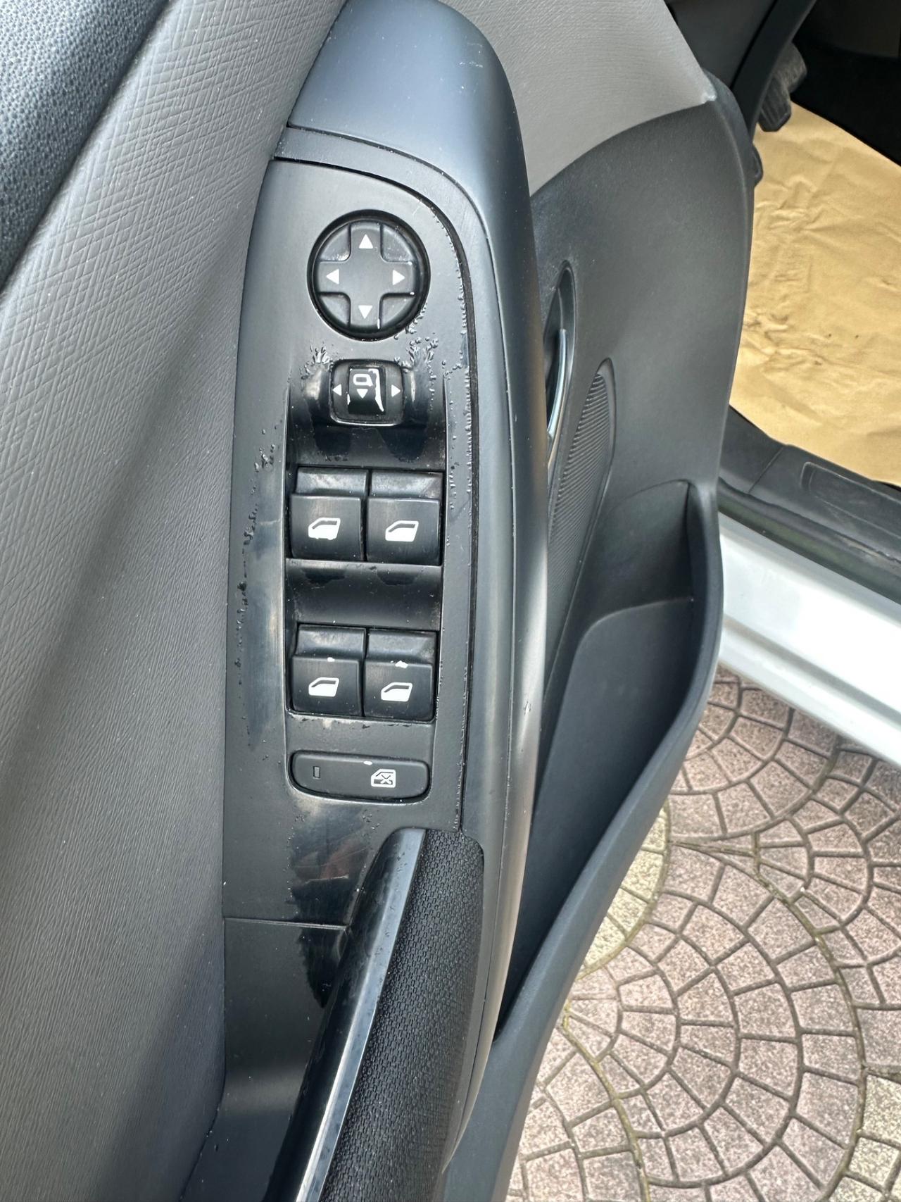 Citroen C4 Picasso 1.6 e-HDi 115 Exclusive