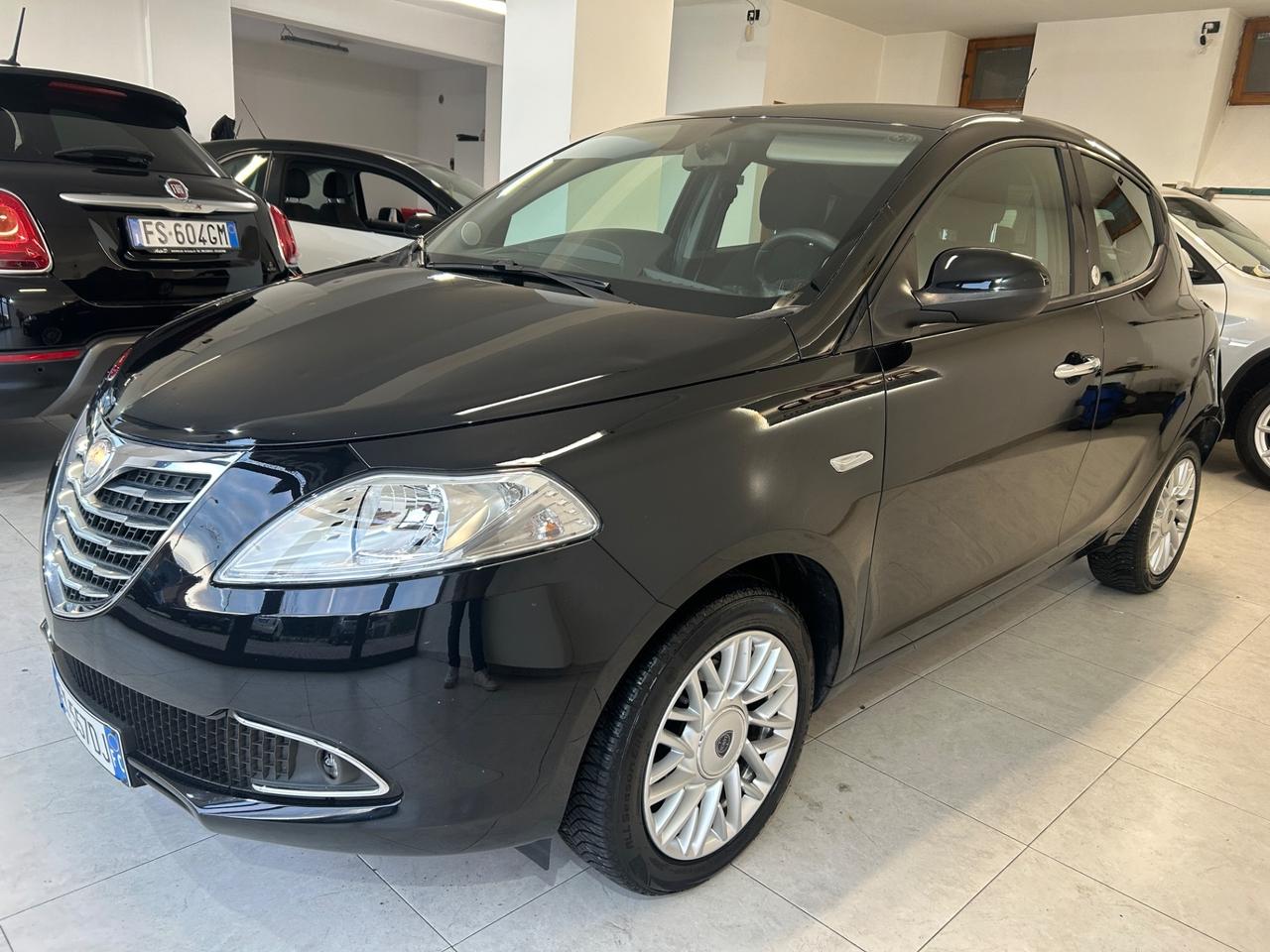 Lancia Ypsilon 1.2 GPL 51kw 2015