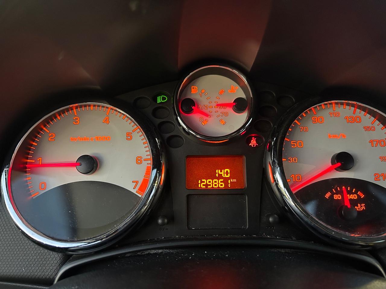 Peugeot 207 1.4 8V 75CV 5p. Active