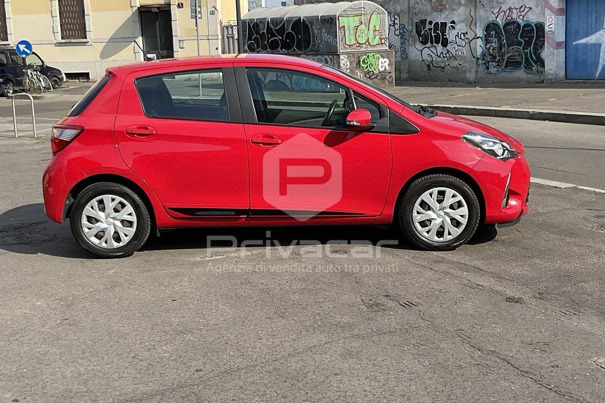 TOYOTA Yaris 1.0 5 porte Cool
