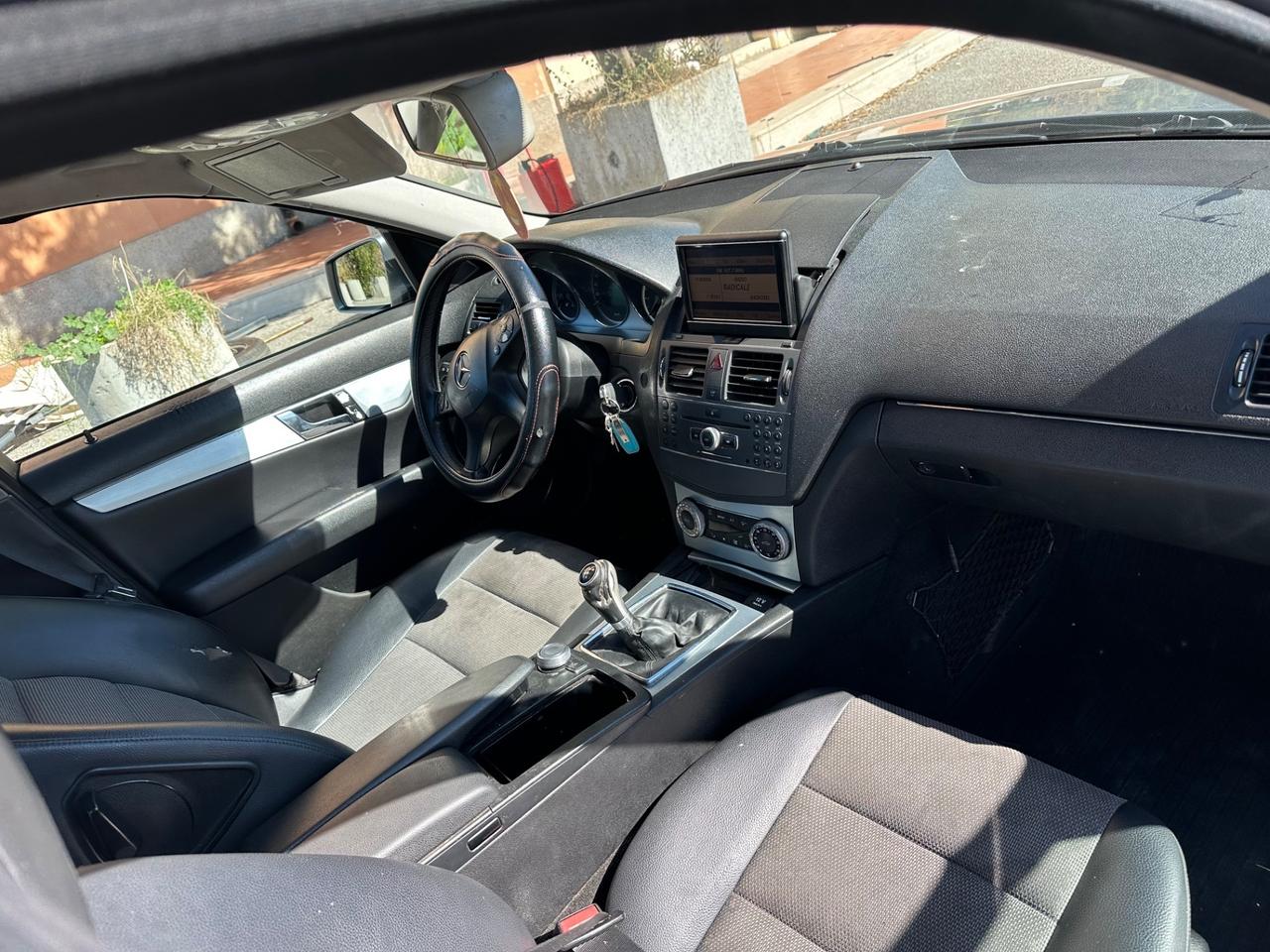Mercedes-benz C 220 200 CDI BlueEFFICIENCY Elegance