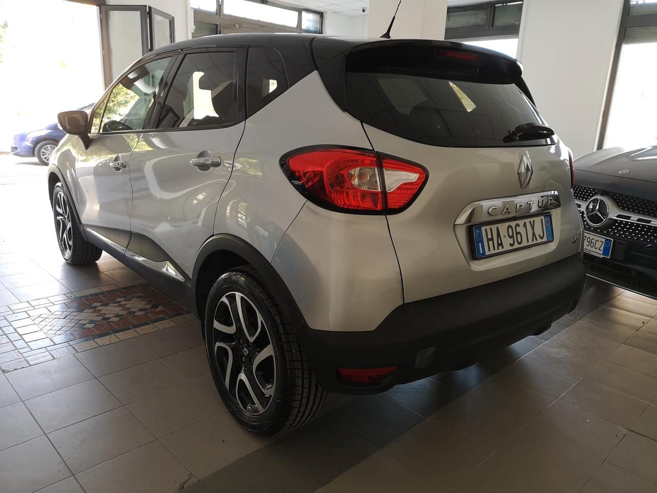 RENAULT Captur 1.5dCi 90CV Start&Stop Energy R-Link
