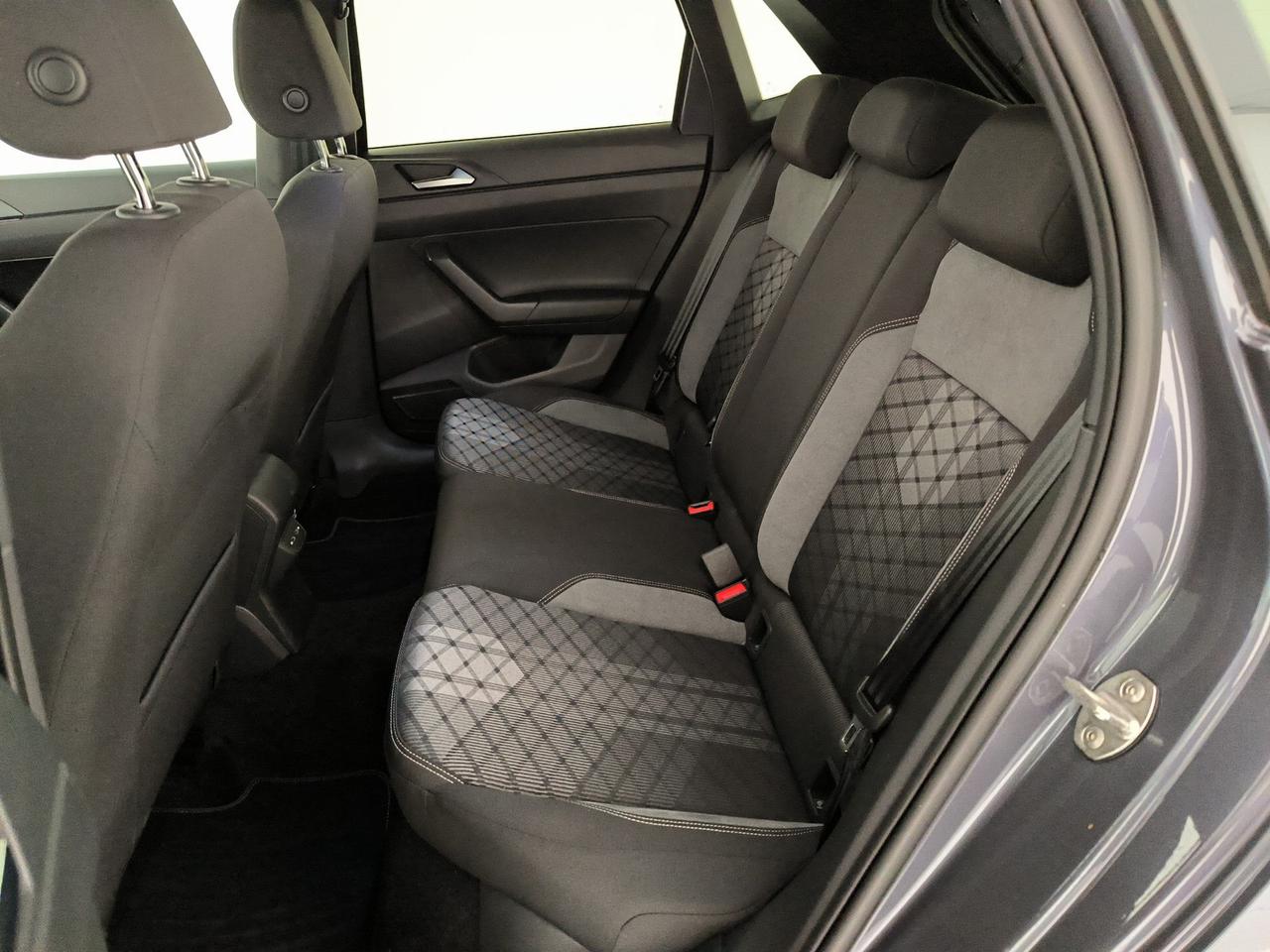 Volkswagen Polo 1.0 tsi r-line 95cv