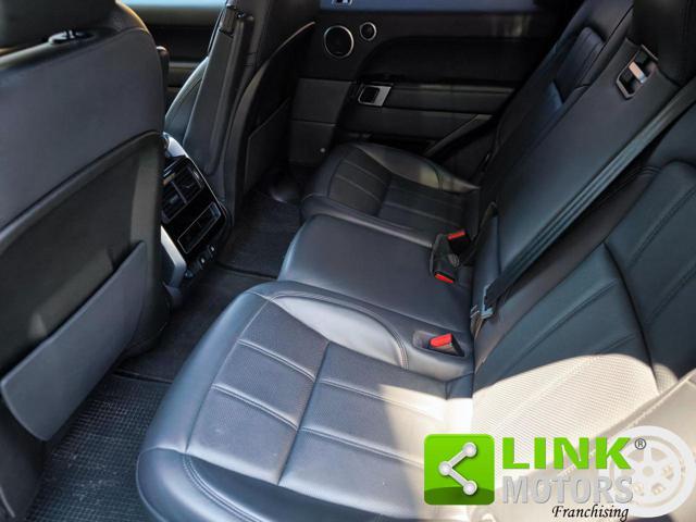 LAND ROVER Range Rover Sport 3.0 SDV6 HSE Total Black