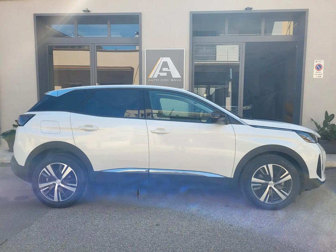 Peugeot 3008 BlueHDi 130 S&S EAT8 Allure