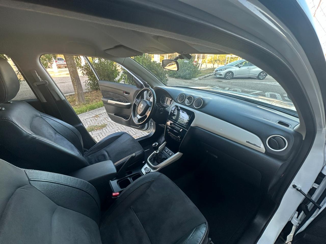 Suzuki Vitara 1.6 DDiS 4WD AllGrip V-Top