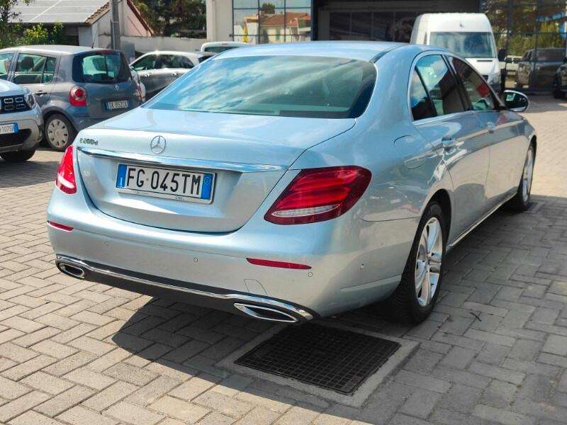 MERCEDES Classe E (W/S213) E 200 d Auto Execu...