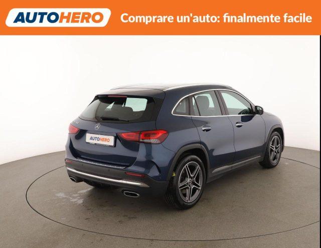 MERCEDES-BENZ GLA 250 Automatic Premium