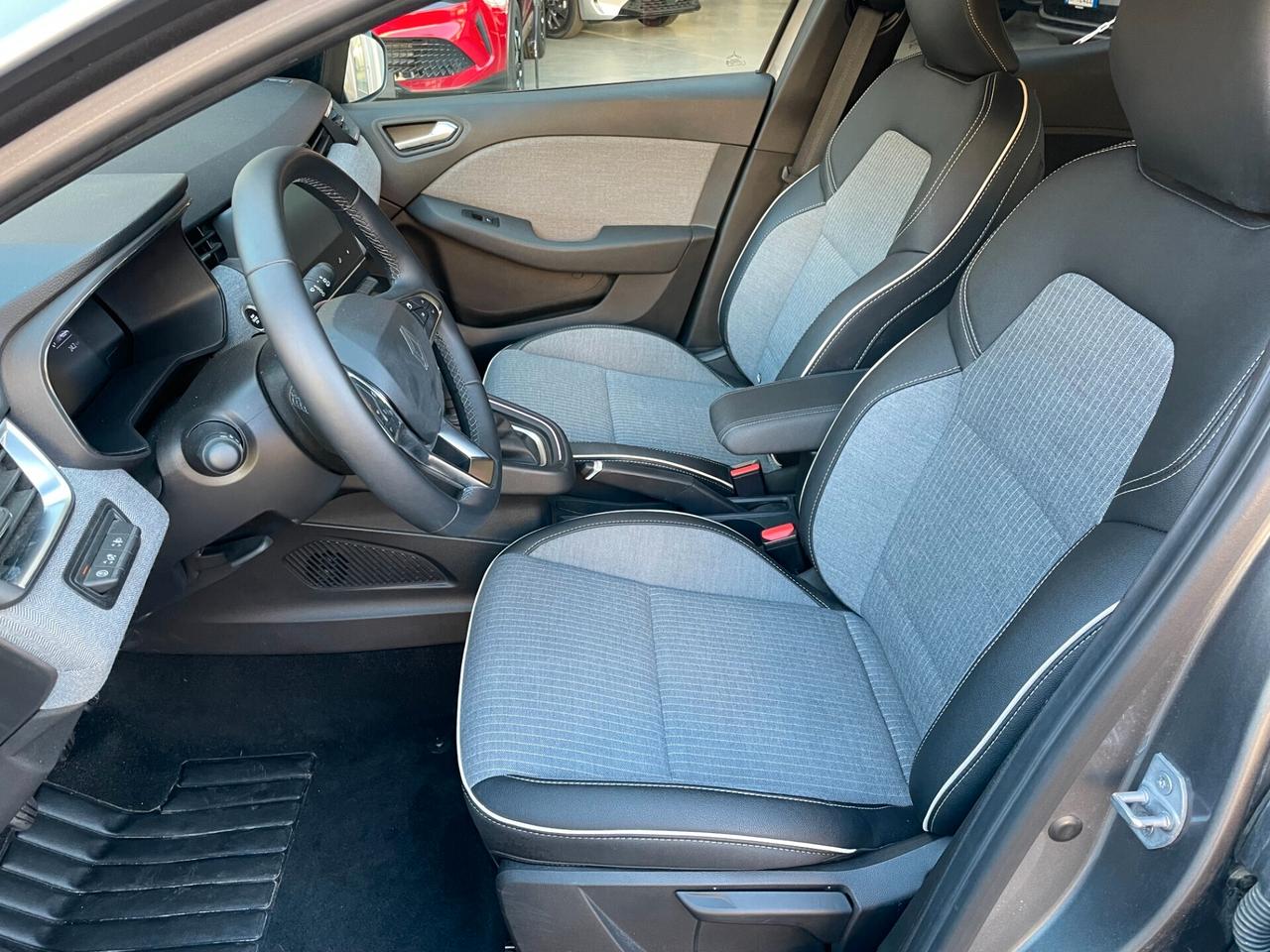 Renault Clio TCe 90 CV 5 porte Techno