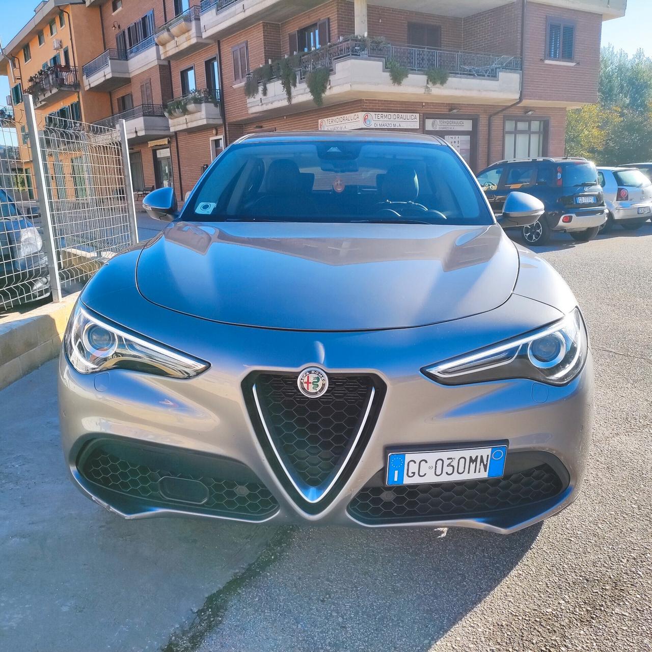 Alfa Romeo Stelvio 2.2 Turbodiesel 210 CV AT8 Q4 Executive