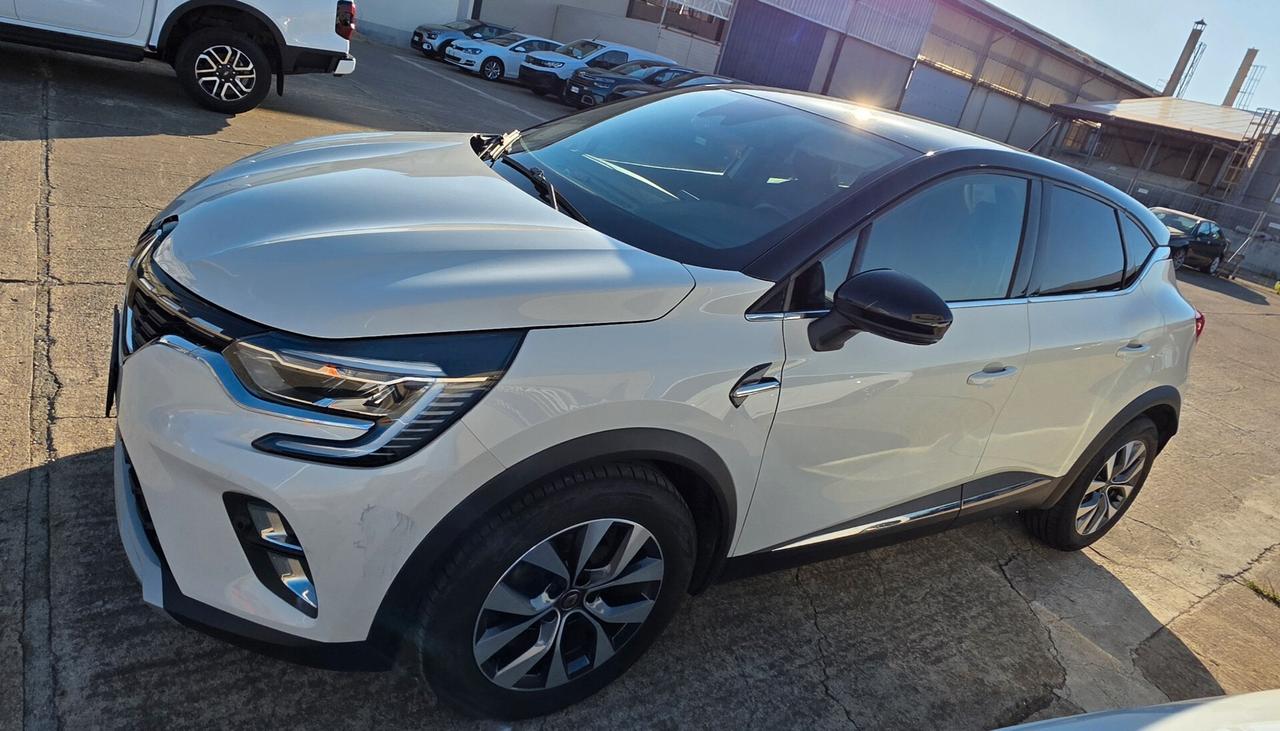 Renault Captur Blue dCi 115 CV EDC Intens