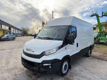 Autocarro IVECO DAILY 35-180 IVA INCLUSA
