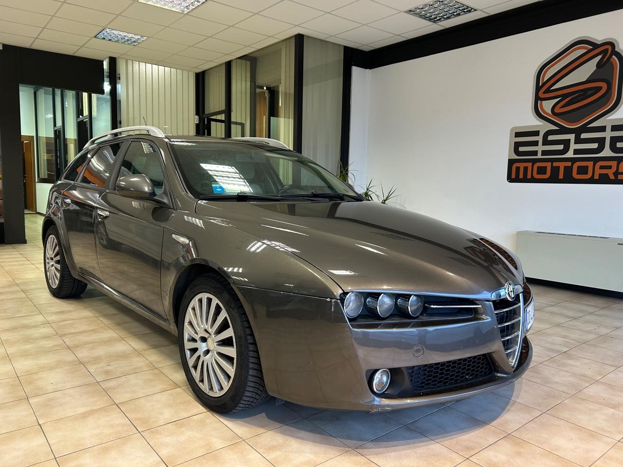 Alfa Romeo 159 - 1.9 JTDm 150cv Sportwagon