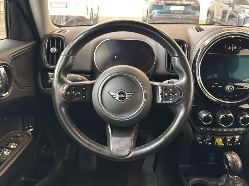 MINI Countryman Plug-In Hybrid Cooper S E ALL4 Business autom.